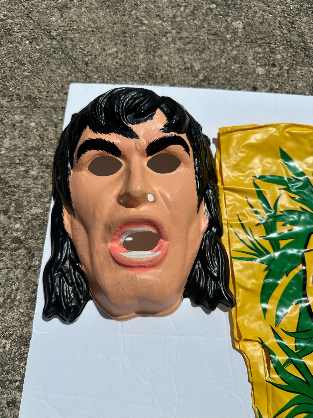 Vintage 1975 Ben Cooper TV Comic Tarzan Costume And Mask Child L (12-14) Used - Picture 3 of 14